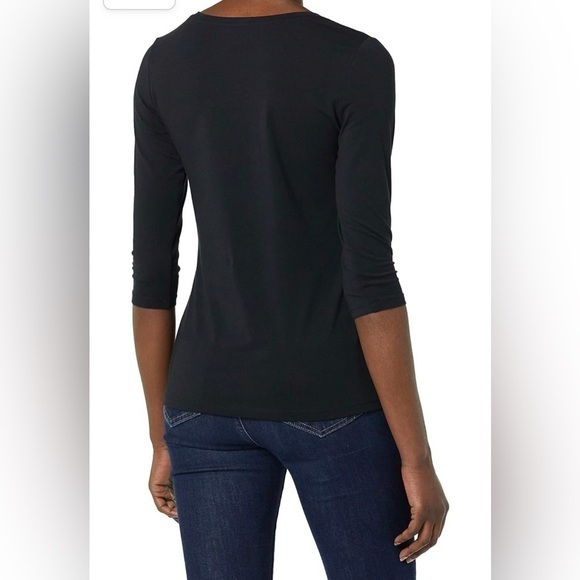NWT Amazon Essentials Women's Classic-Fit 3/4 Sleeve V-Neck T-Shirt Sz M - Picture 2 of 6